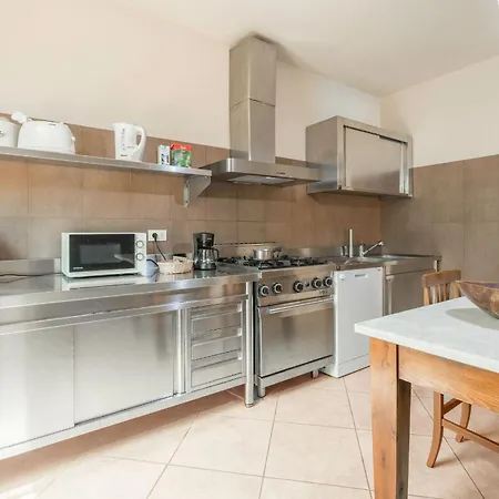 Salvucci With Private Pool In *