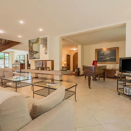 Villa Salvucci With Private Pool In *