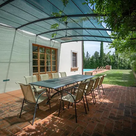 Salvucci With Private Pool In Villa *